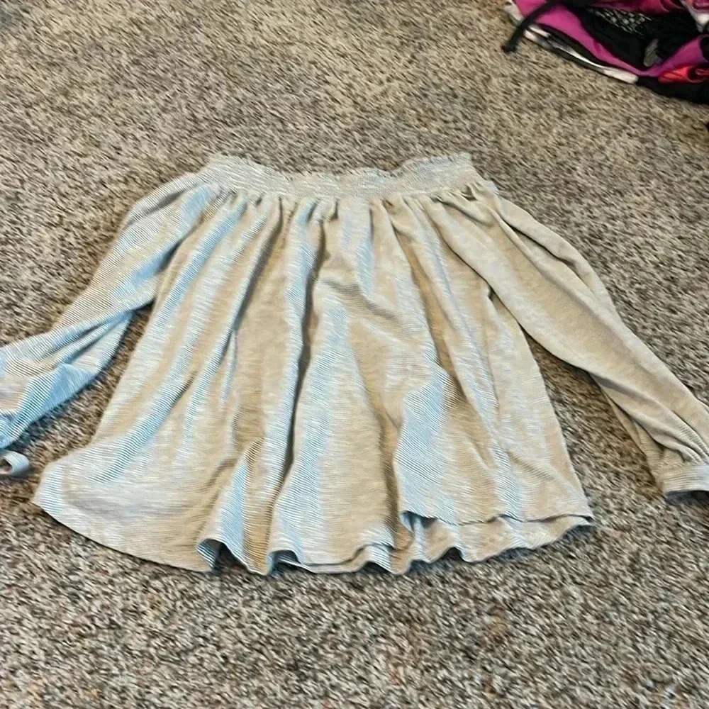 Off the shoulder shirt size small